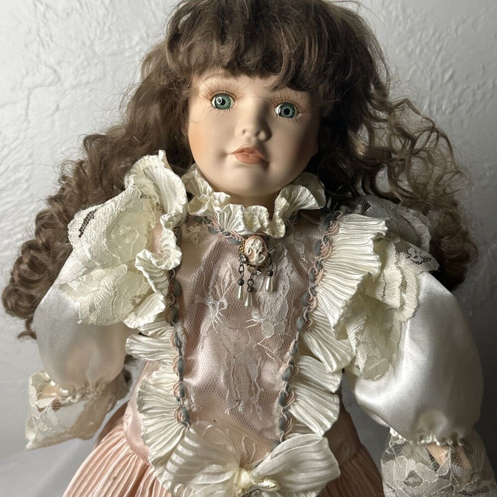 2002 Original 16" Katherine Porcelain Doll Collection By Timeless Treasures